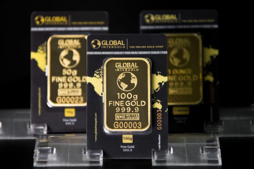 recommendations on investing in gold